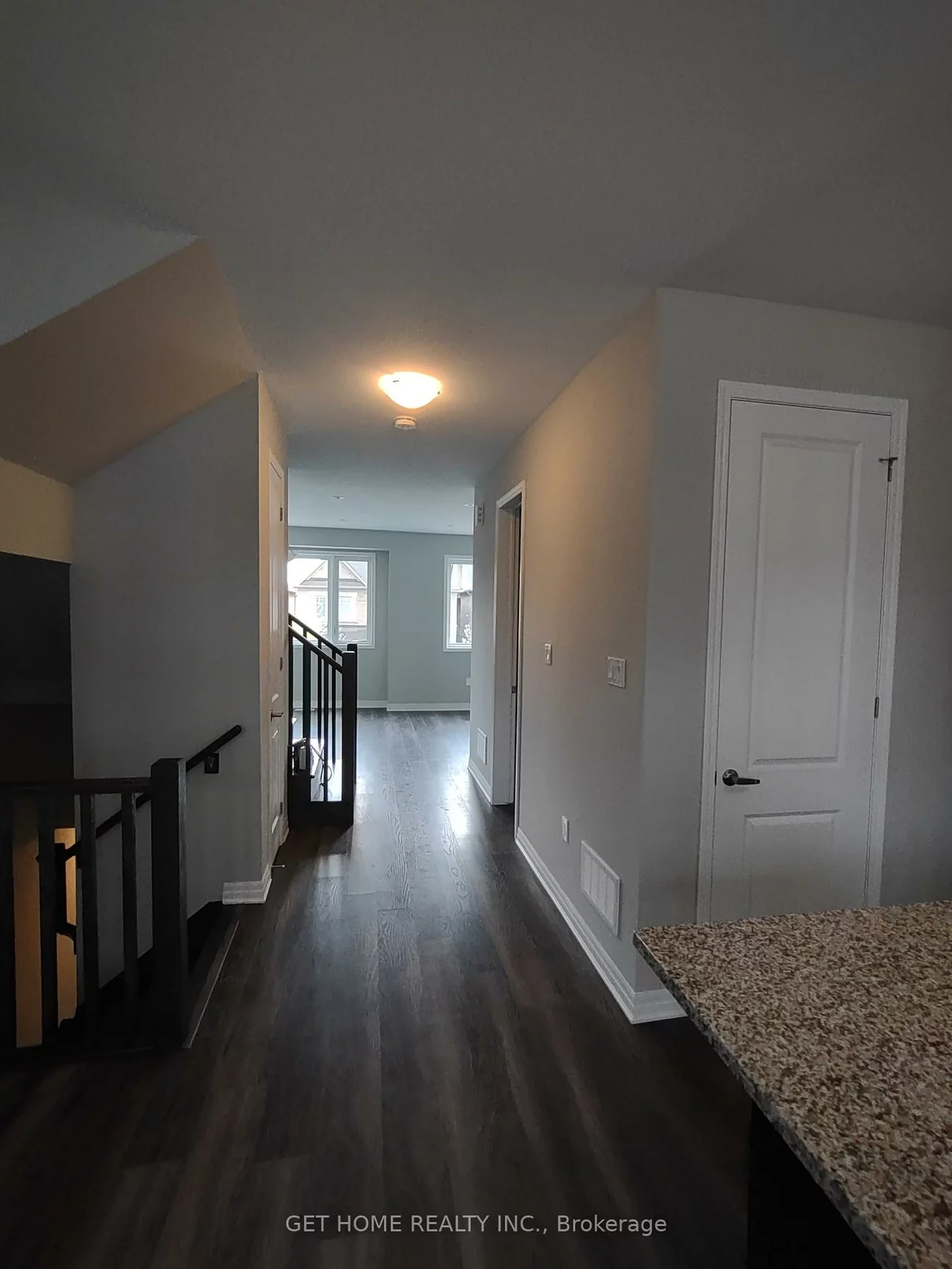 62, Kaitting, 1008 - GO Glenorchy, Oakville