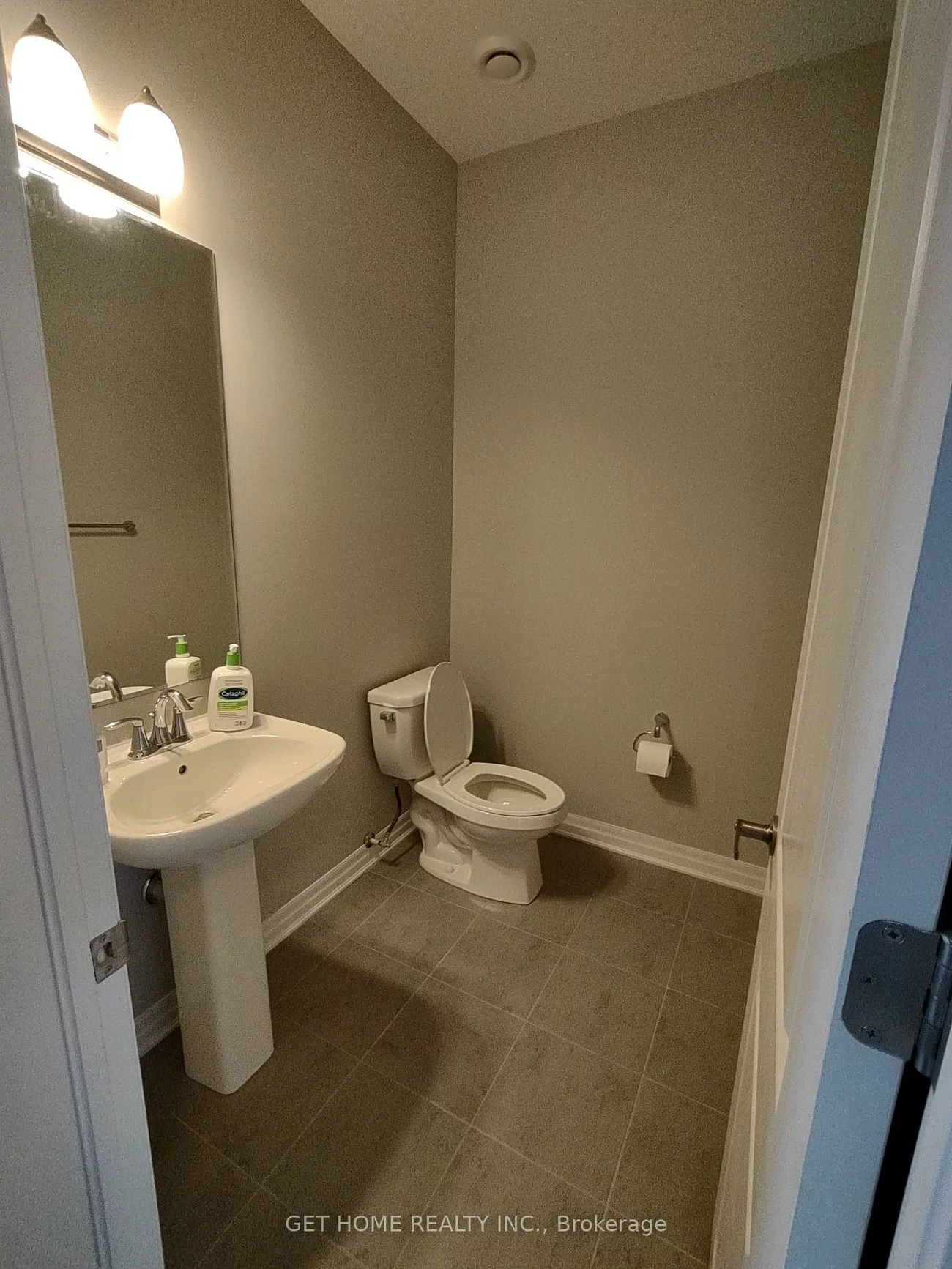 62, Kaitting, 1008 - GO Glenorchy, Oakville