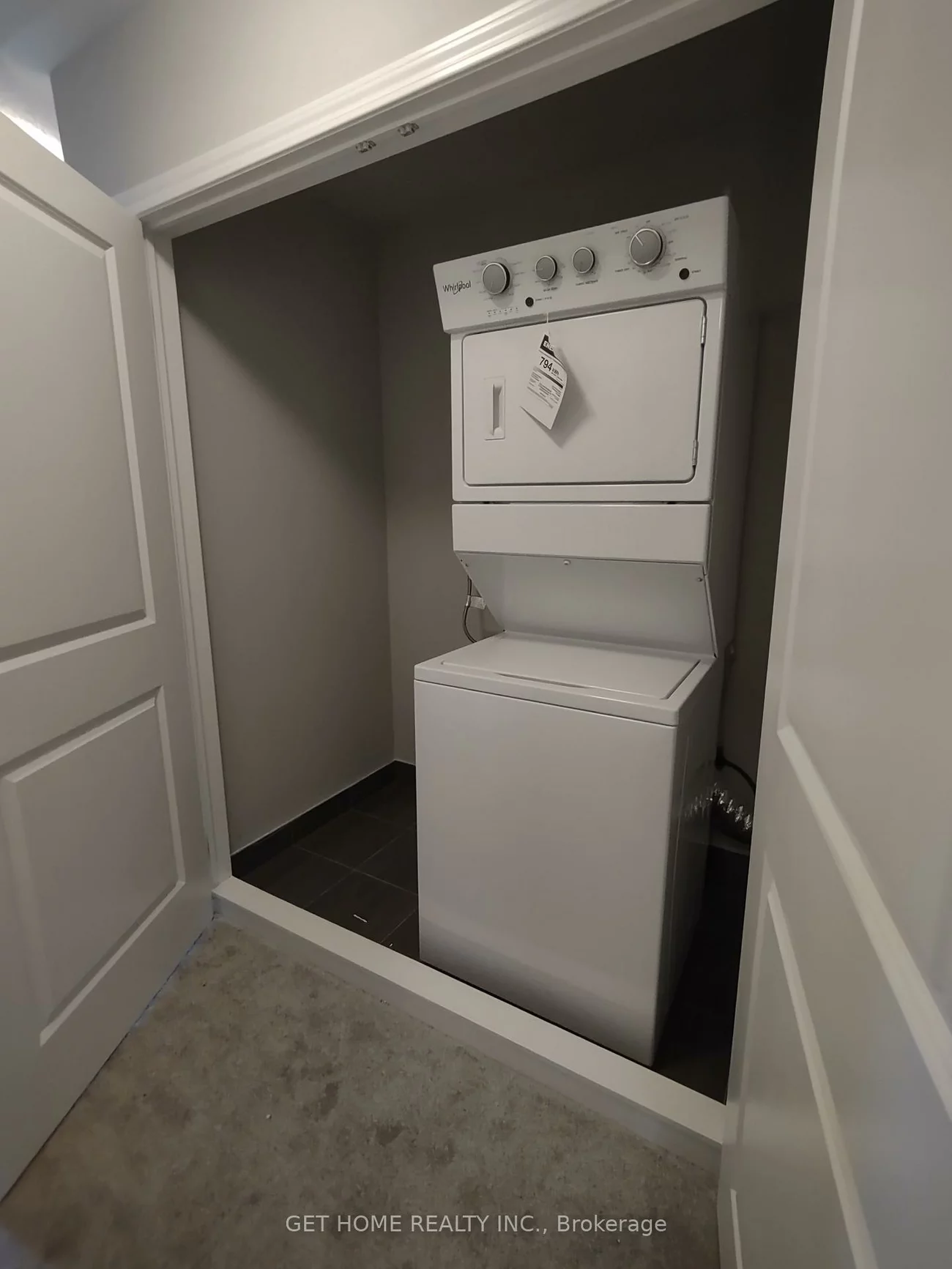 62, Kaitting, 1008 - GO Glenorchy, Oakville