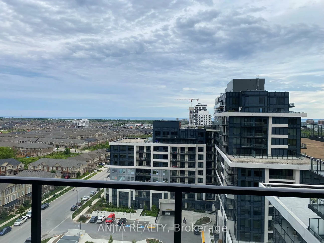 3220, William Coltson, 1010 - JM Joshua Meadows, Oakville