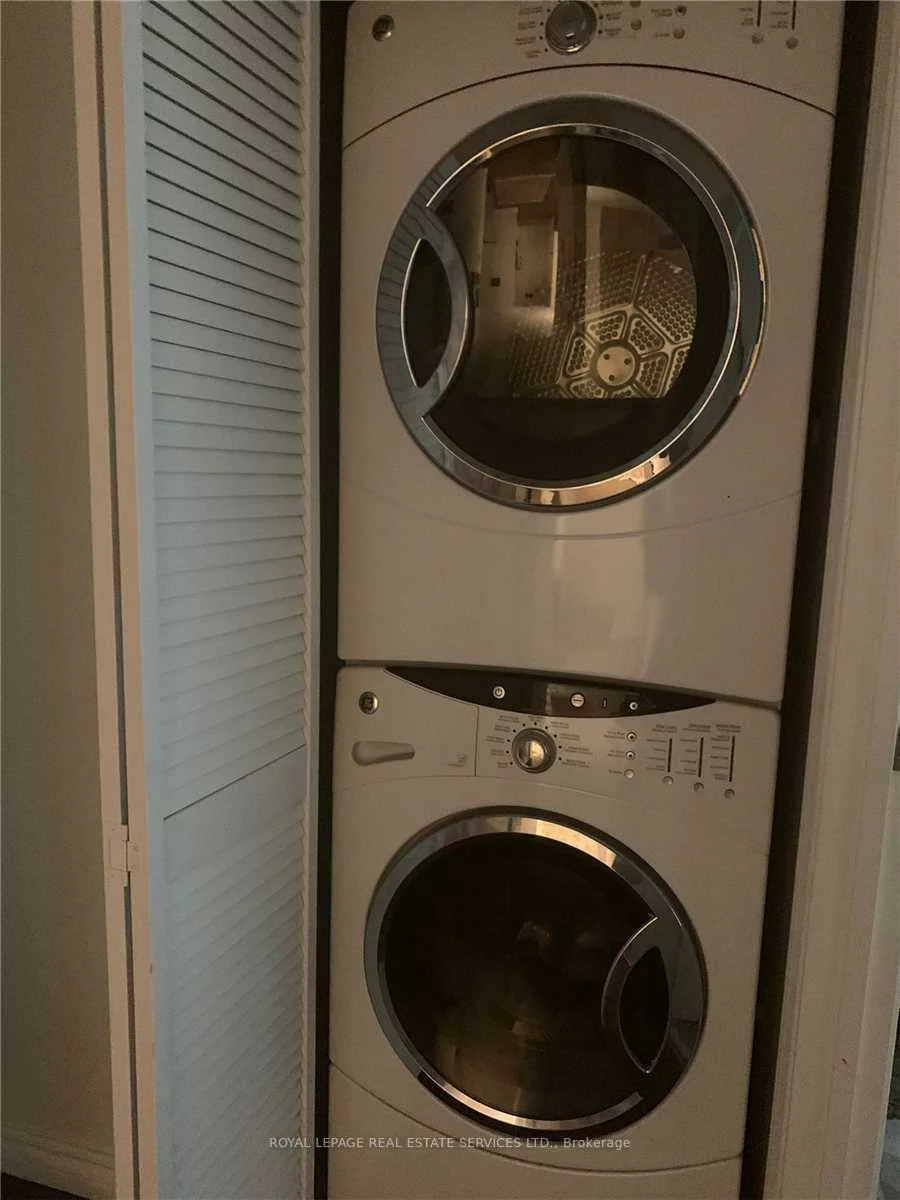 1450, Glen Abbey, 1007 - GA Glen Abbey, Oakville