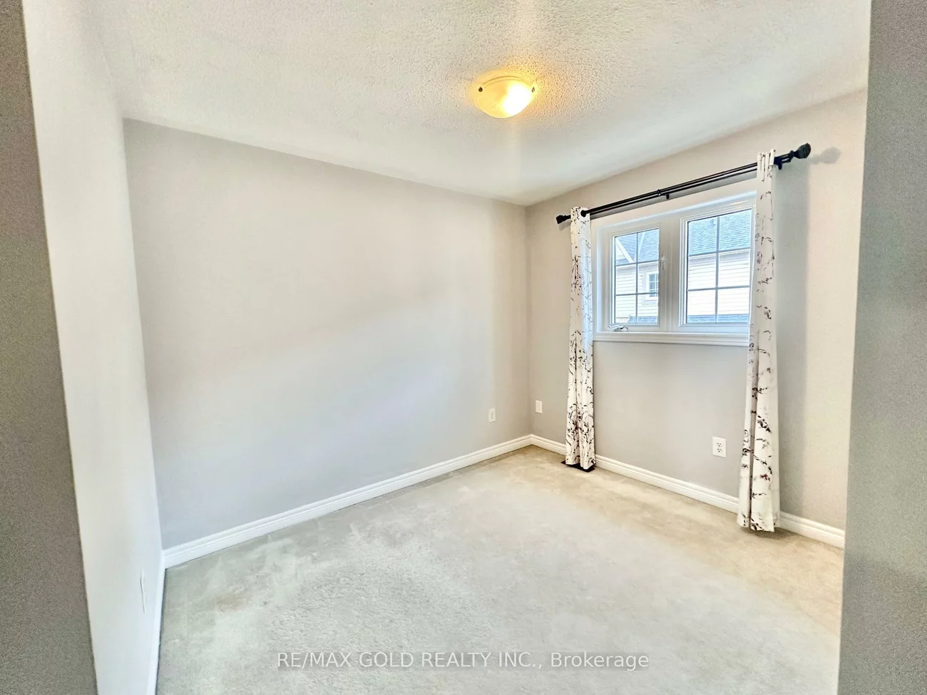 2361, Parkhaven, 1015 - RO River Oaks, Oakville