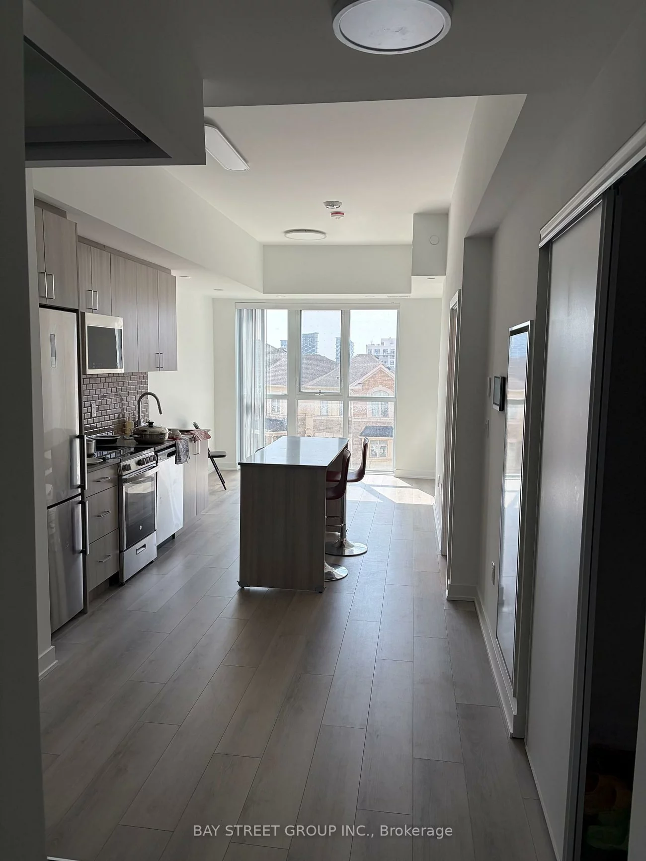 1005, DUNDAS, 1010 - JM Joshua Meadows, Oakville