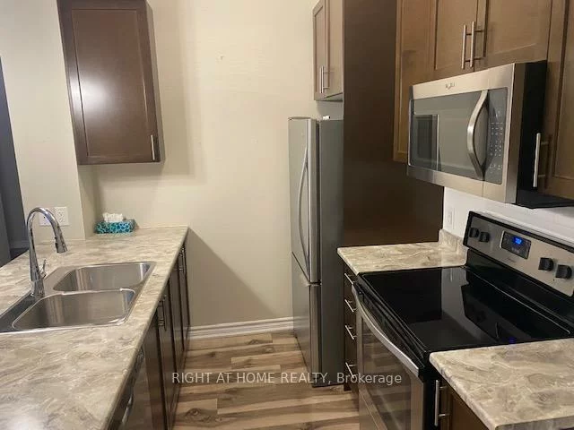 2490, Old Bronte, 1019 - WM Westmount, Oakville