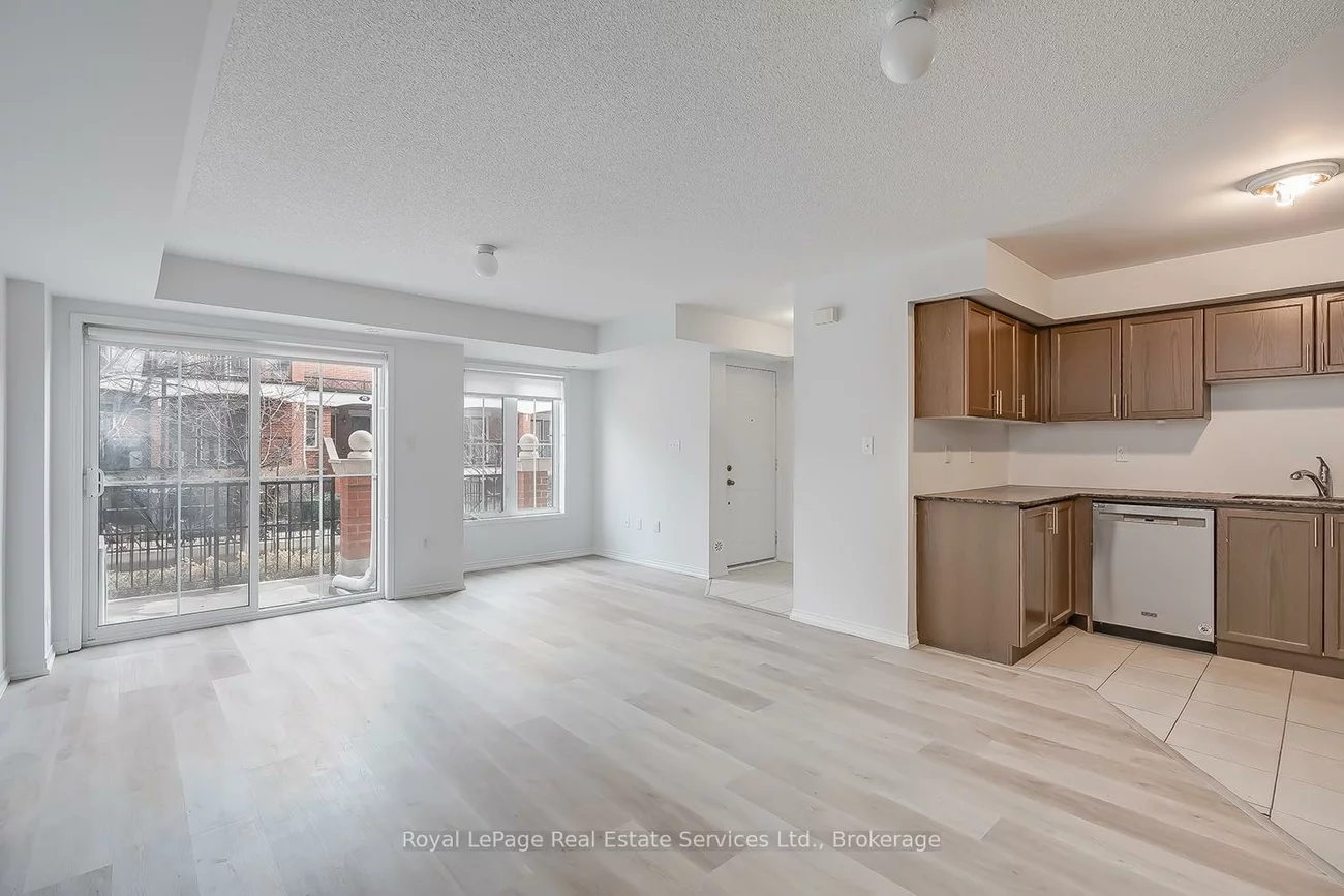 2480, Post, 1015 - RO River Oaks, Oakville