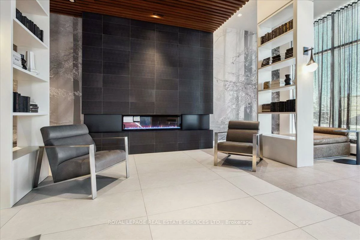 297, Oak Walk, 1015 - RO River Oaks, Oakville