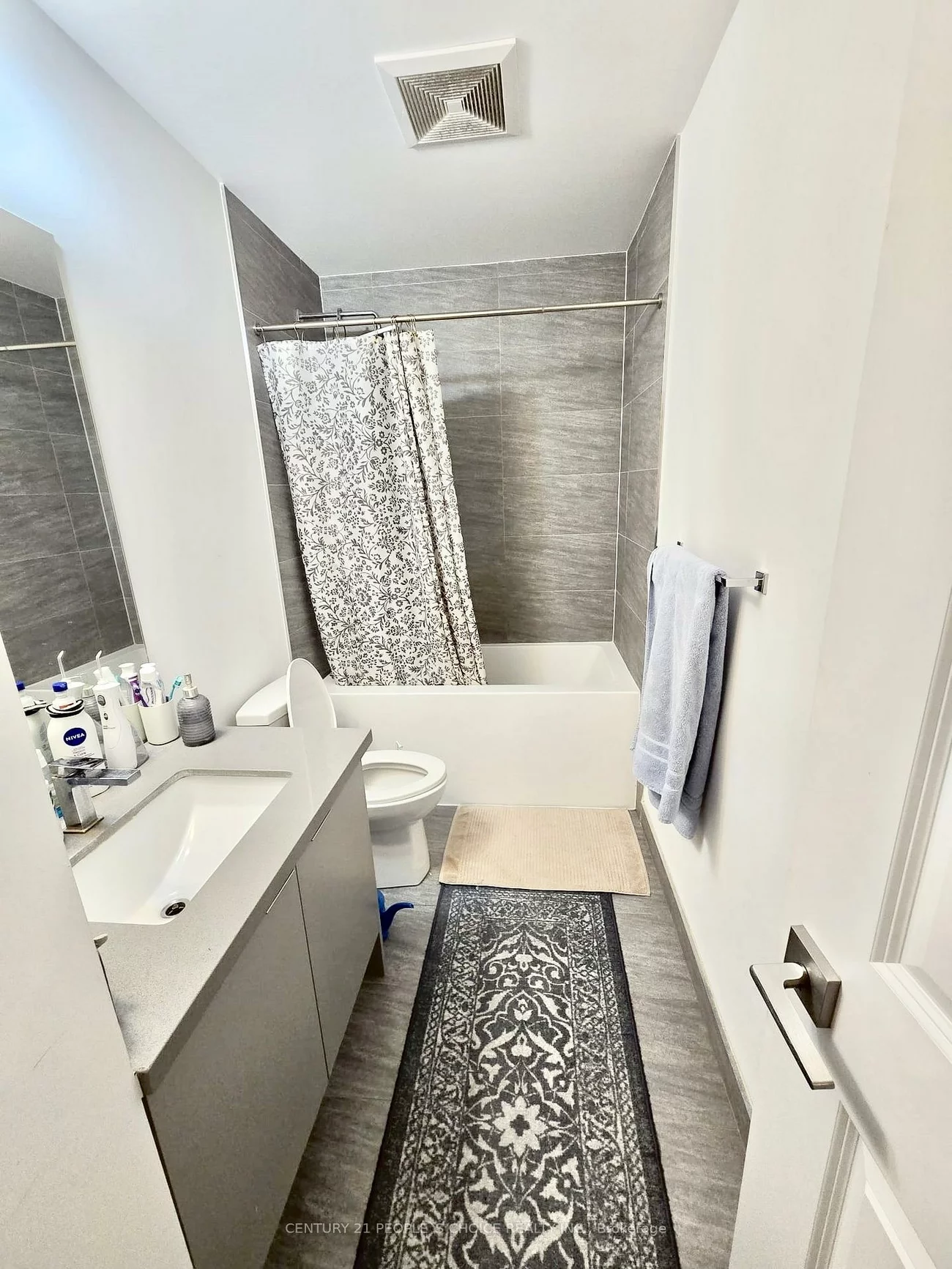 297, Oak Walk, 1015 - RO River Oaks, Oakville