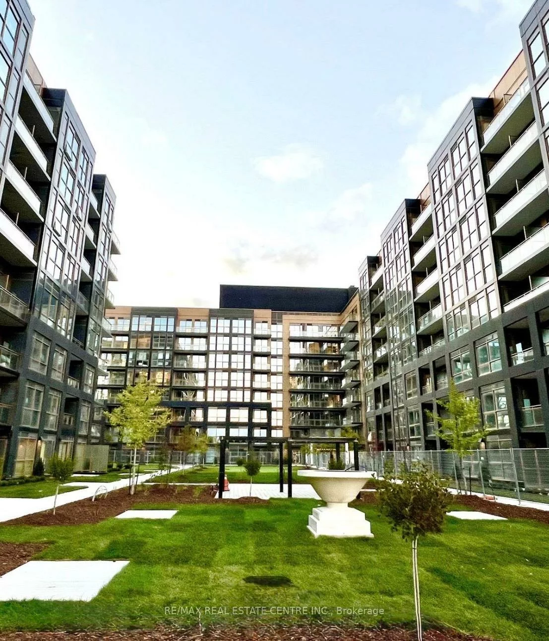 2333, Khalsa, 1019 - WM Westmount, Oakville