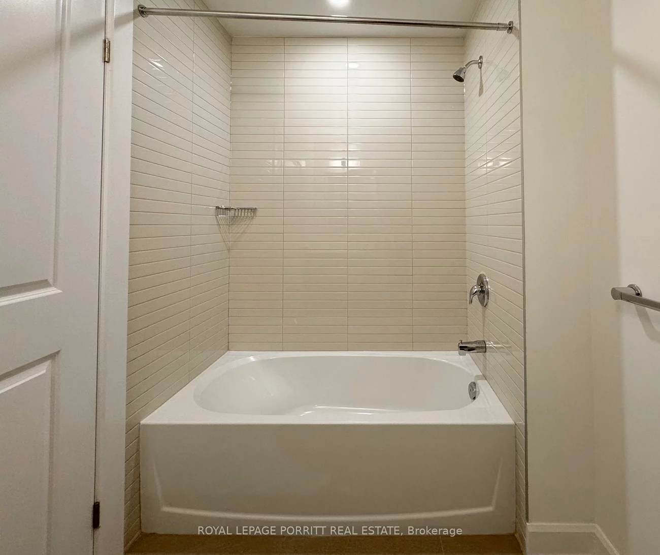 3220, William Coltson, 1010 - JM Joshua Meadows, Oakville