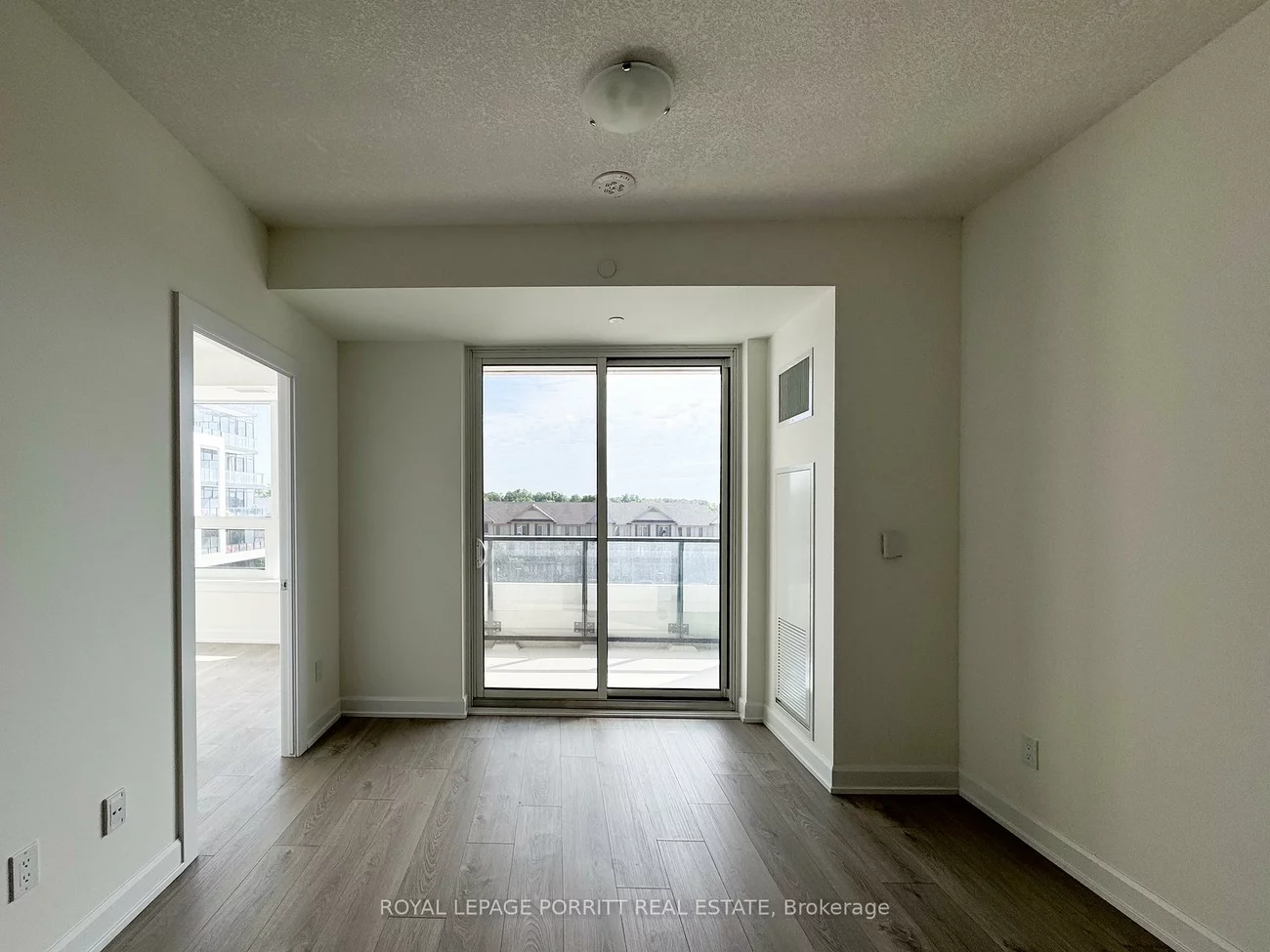 3220, William Coltson, 1010 - JM Joshua Meadows, Oakville