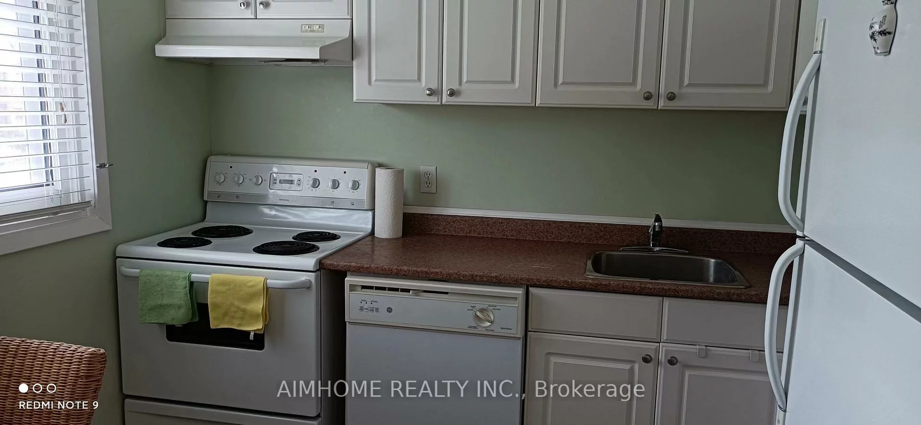 2101, Marine, 1001 - BR Bronte, Oakville