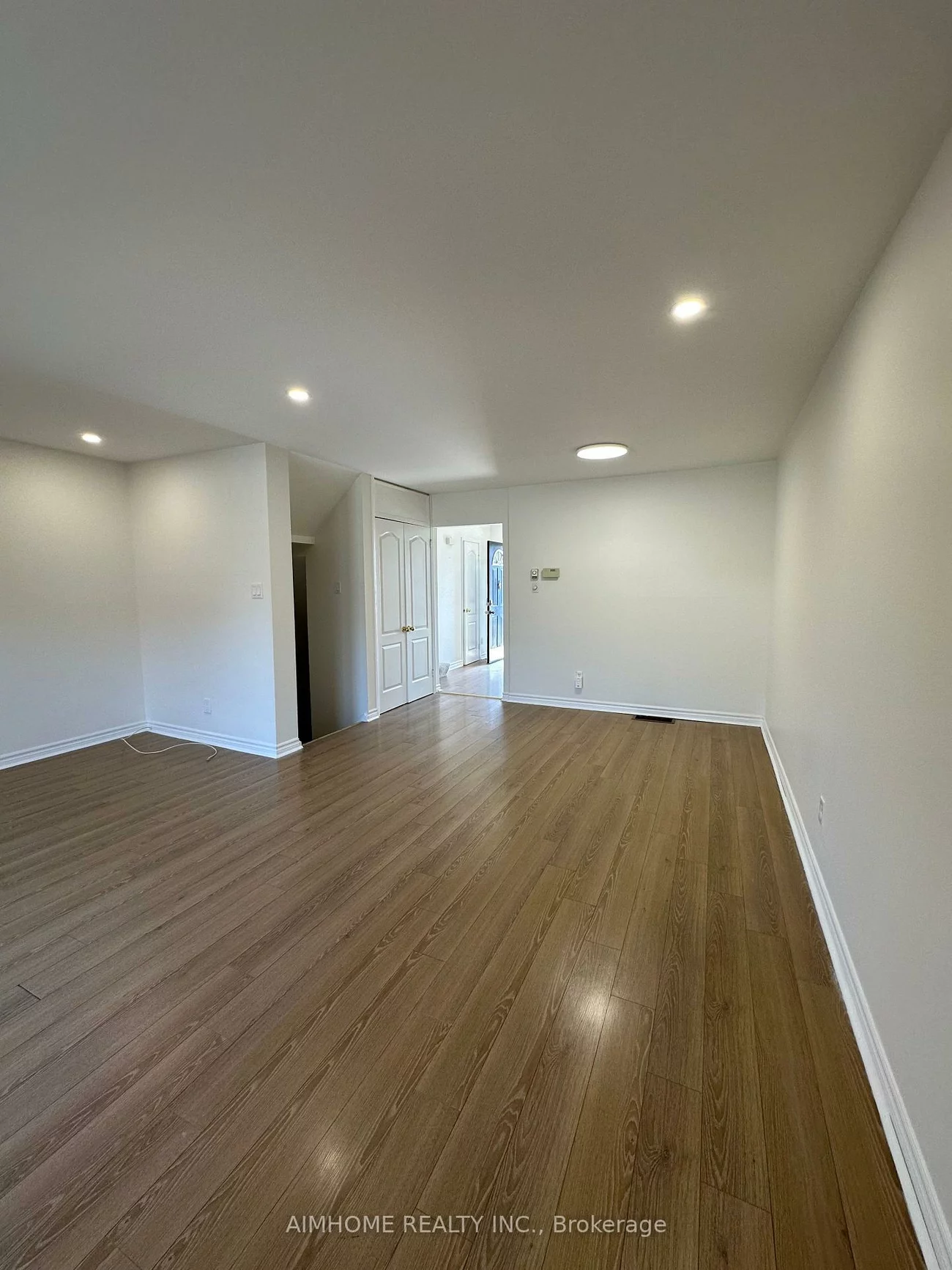 2101, Marine, 1001 - BR Bronte, Oakville