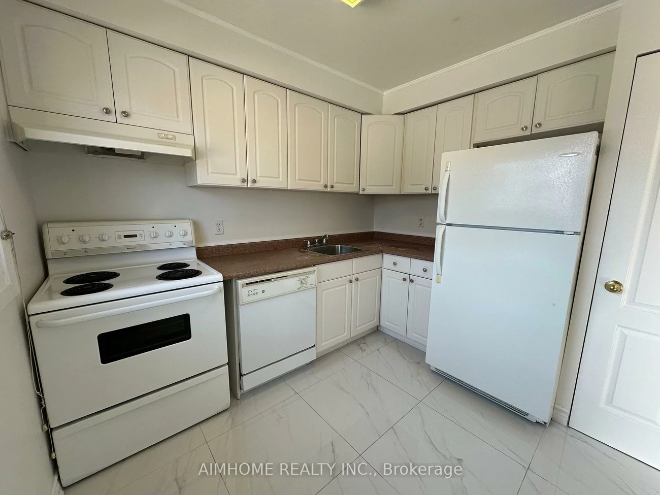 2101, Marine, 1001 - BR Bronte, Oakville