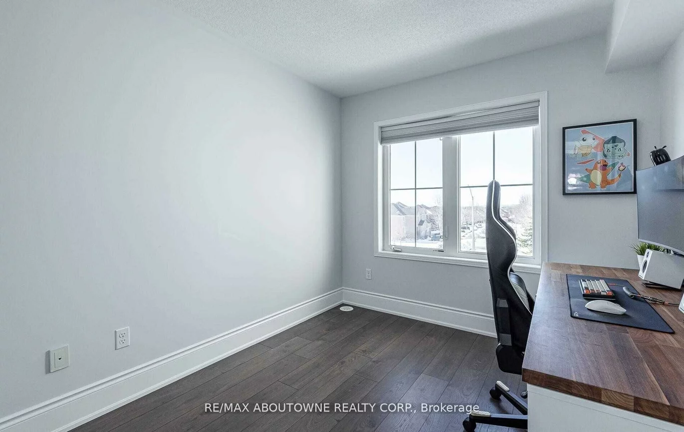 2557, Sixth, 1015 - RO River Oaks, Oakville