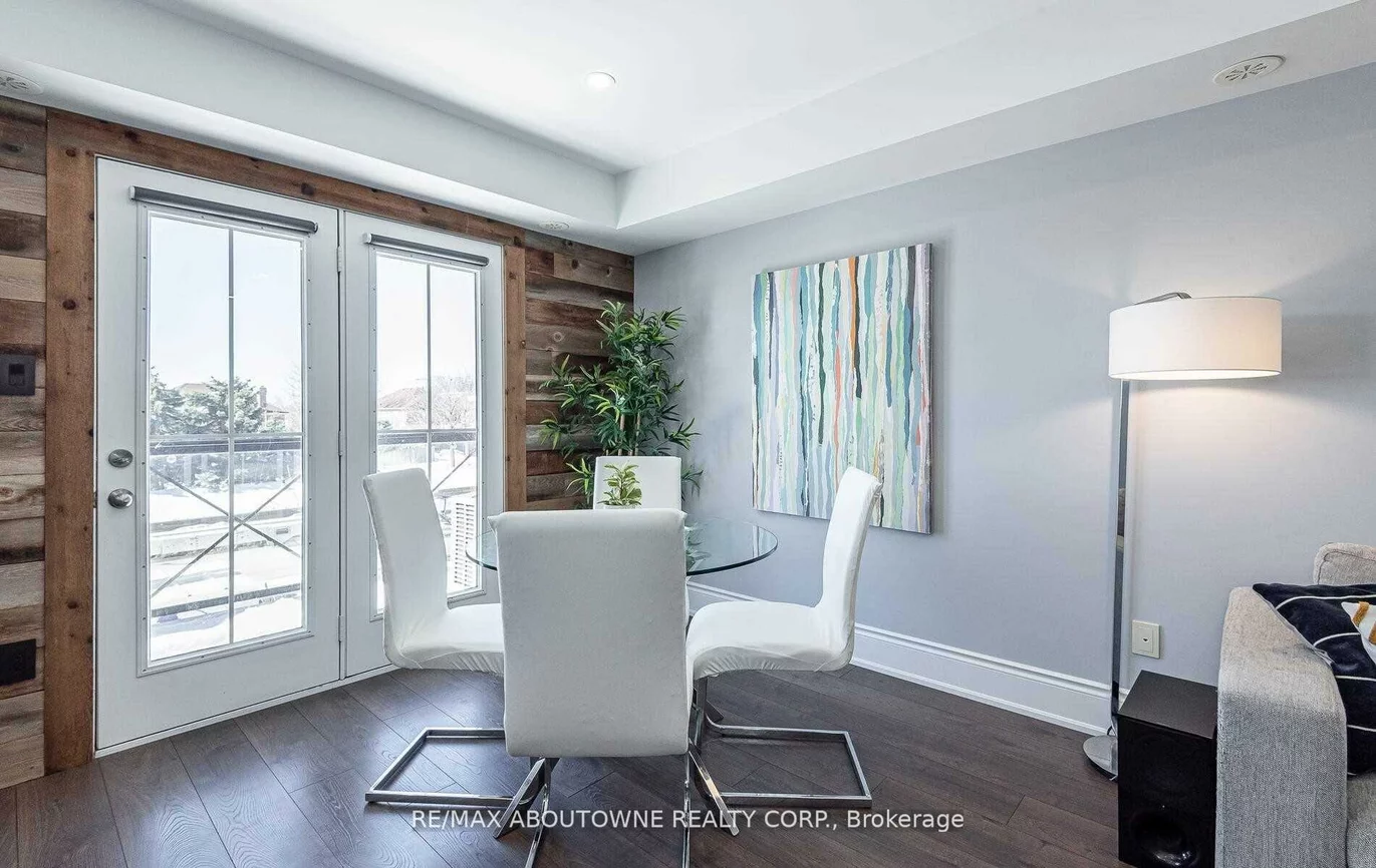 2557, Sixth, 1015 - RO River Oaks, Oakville