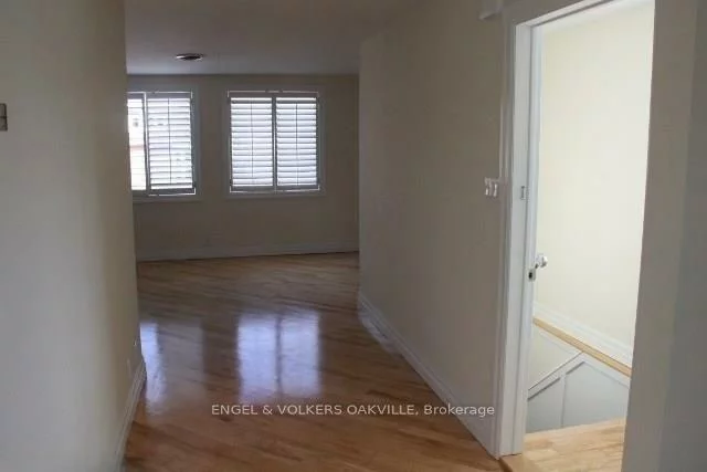 84, Reynolds, 1013 - OO Old Oakville, Oakville