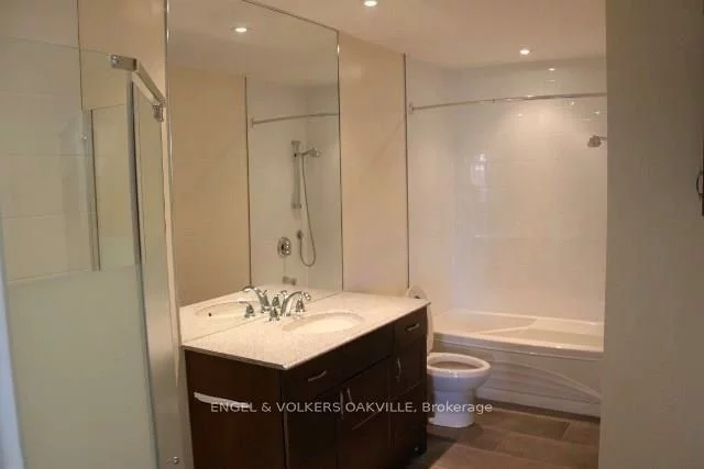 84, Reynolds, 1013 - OO Old Oakville, Oakville