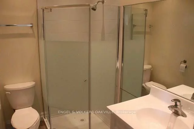 84, Reynolds, 1013 - OO Old Oakville, Oakville