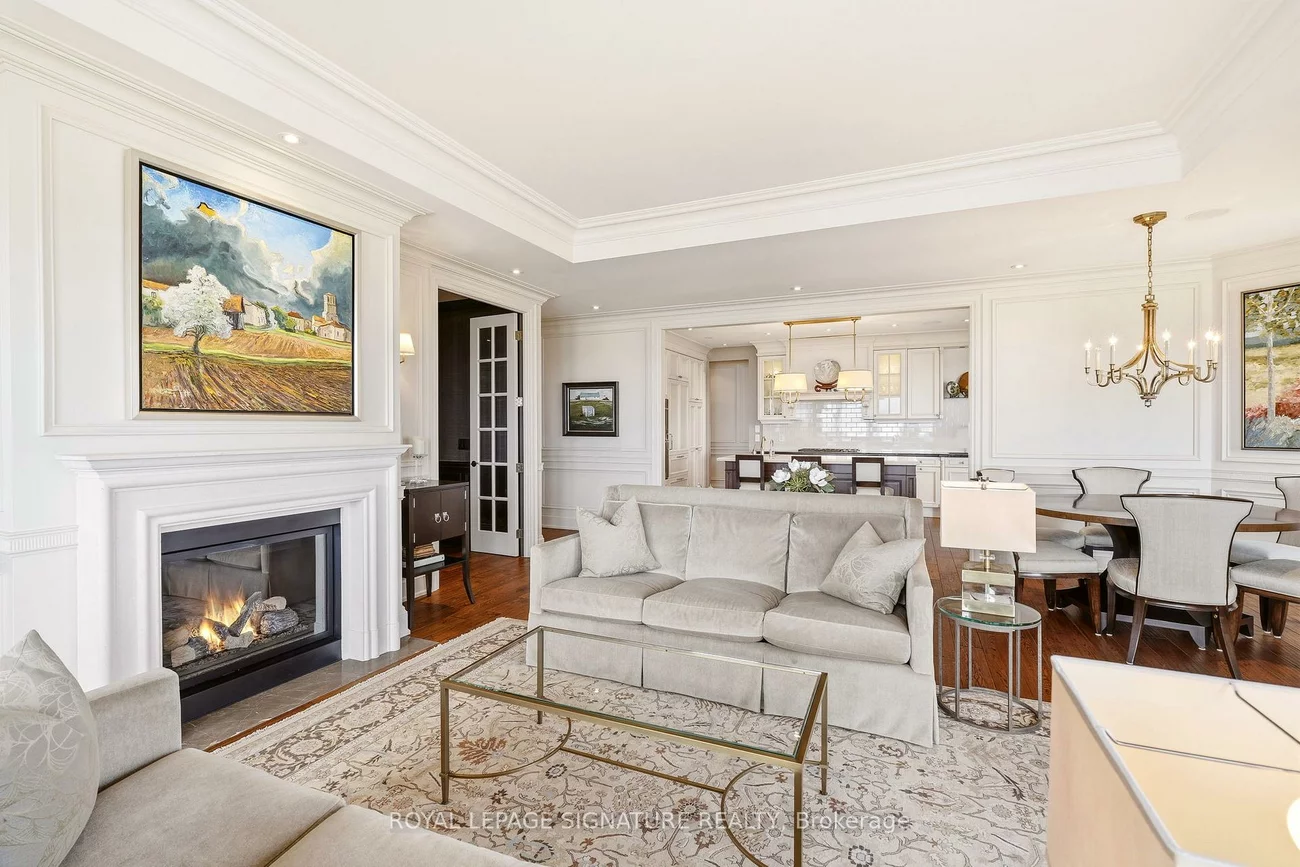 111, Forsythe, 1002 - CO Central, Oakville