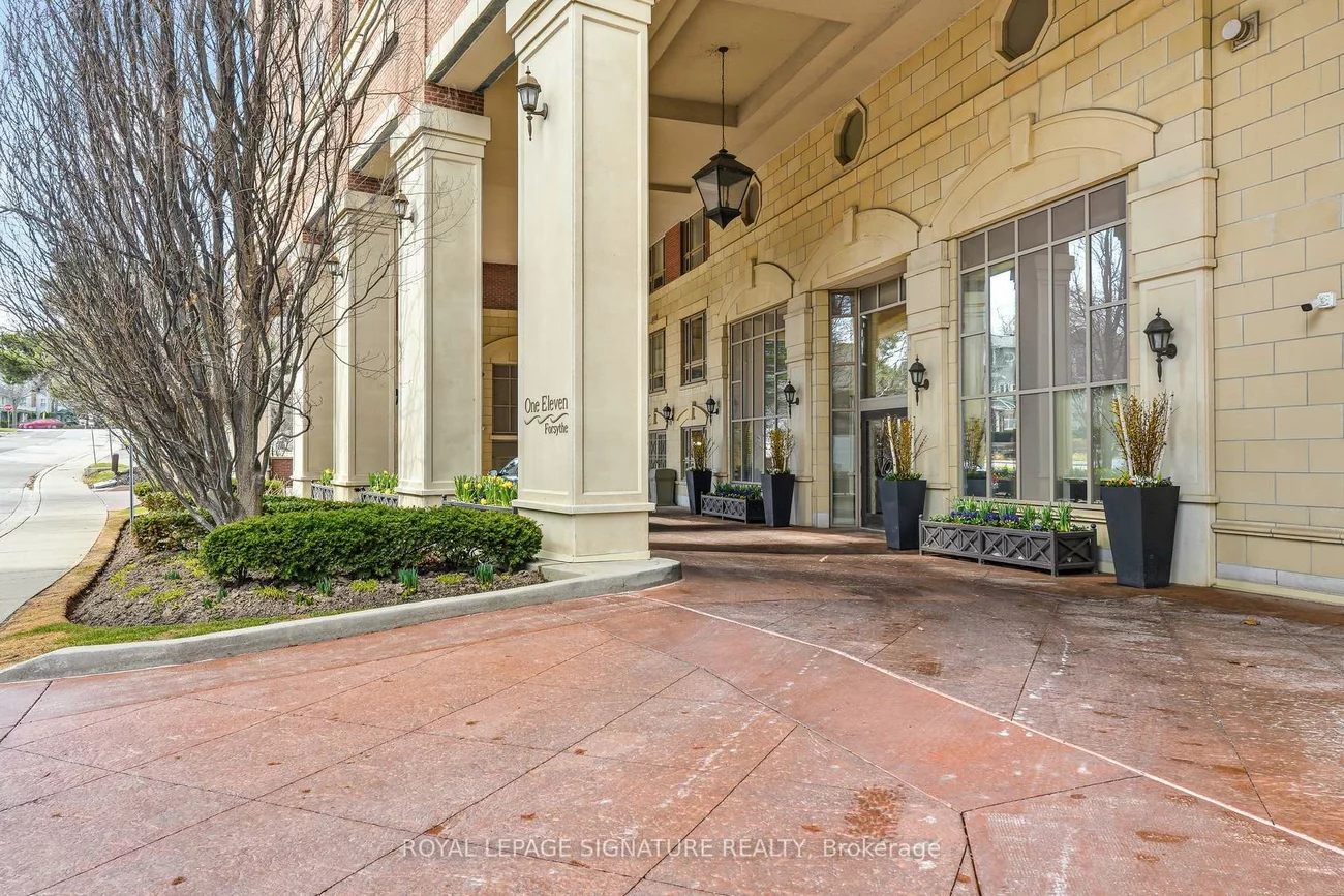 111, Forsythe, 1002 - CO Central, Oakville