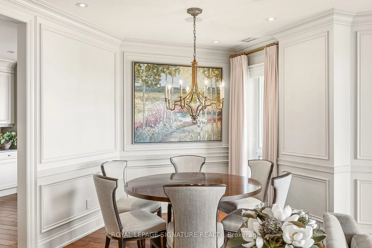 111, Forsythe, 1002 - CO Central, Oakville