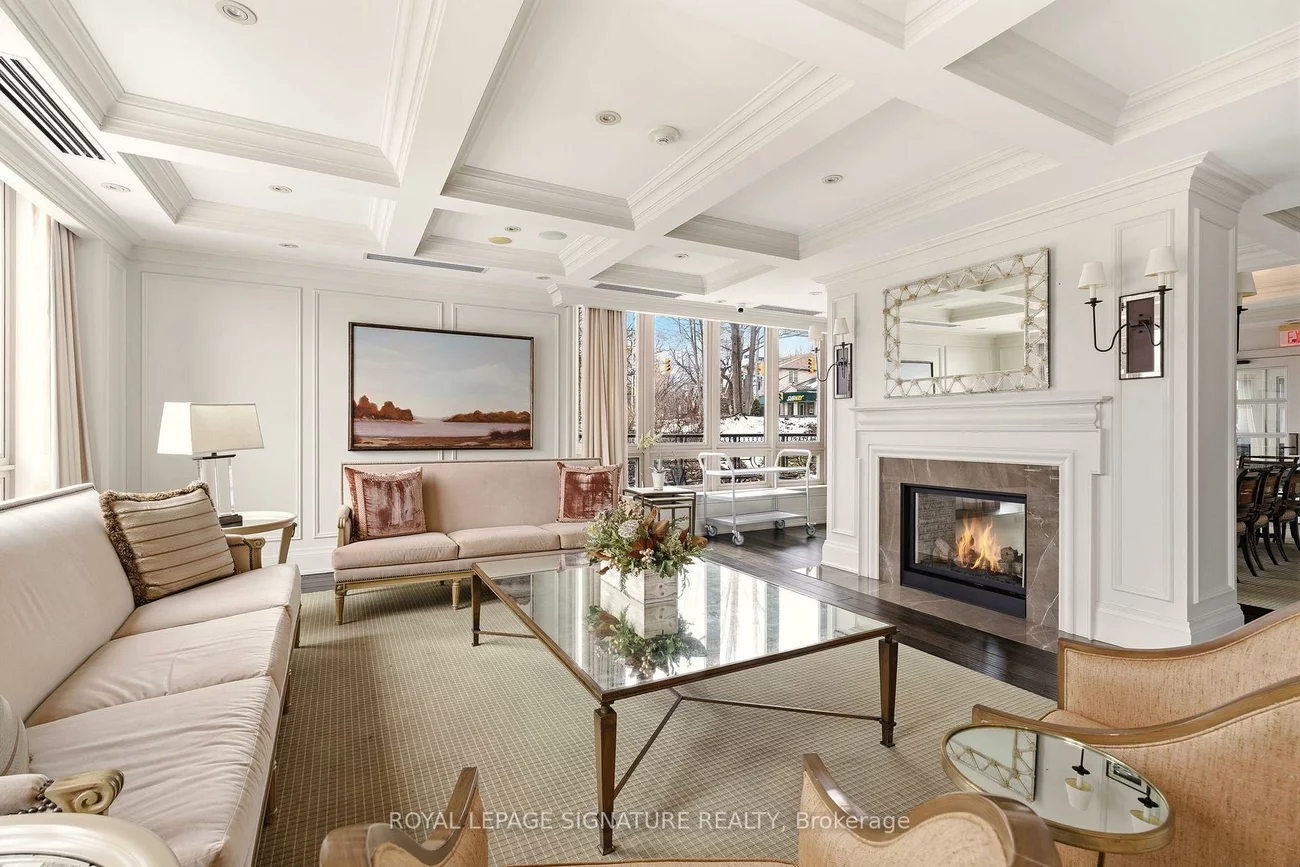 111, Forsythe, 1002 - CO Central, Oakville