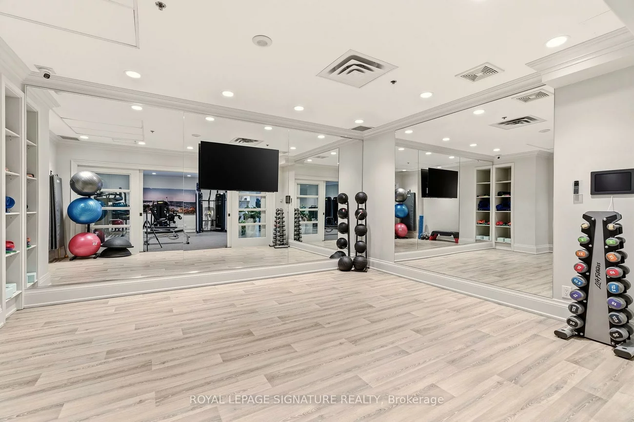 111, Forsythe, 1002 - CO Central, Oakville