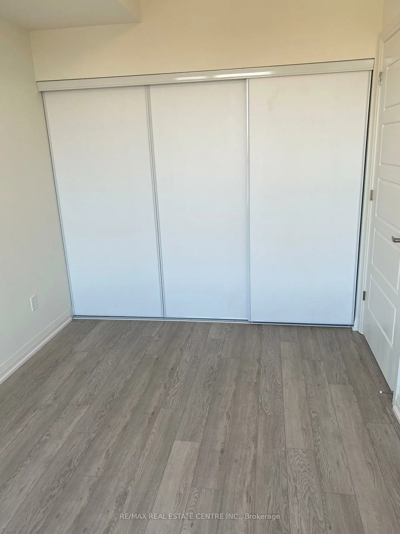 3006, William Cutmore, 1010 - JM Joshua Meadows, Oakville