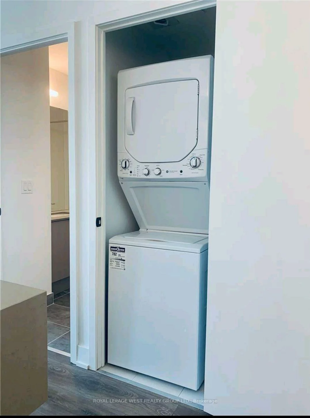 2481, Taunton, 1015 - RO River Oaks, Oakville