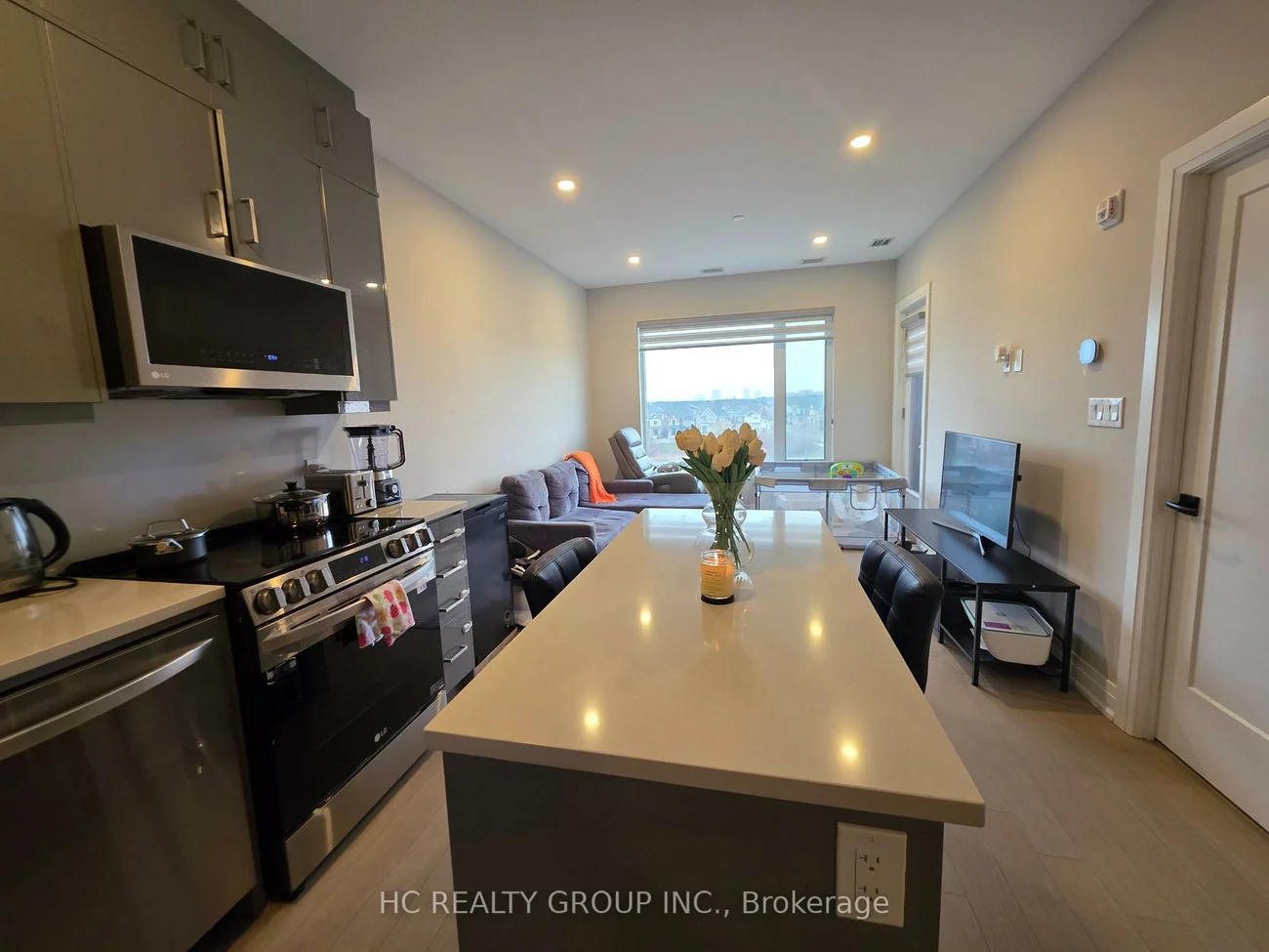 3265, Carding Mill, 1008 - GO Glenorchy, Oakville