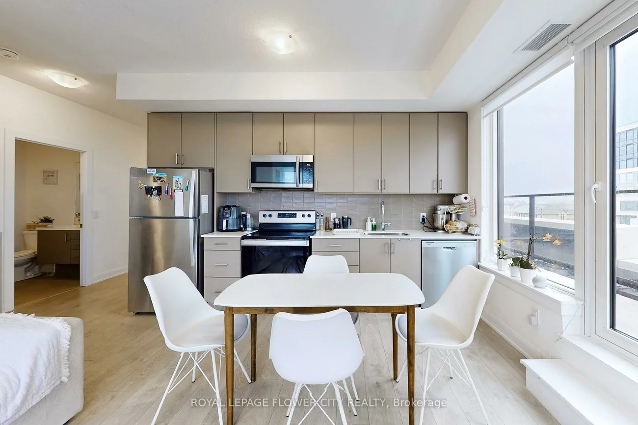 3220, William Coltson, 1010 - JM Joshua Meadows, Oakville