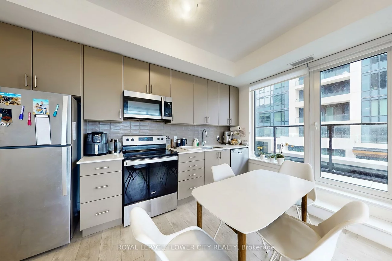 3220, William Coltson, 1010 - JM Joshua Meadows, Oakville