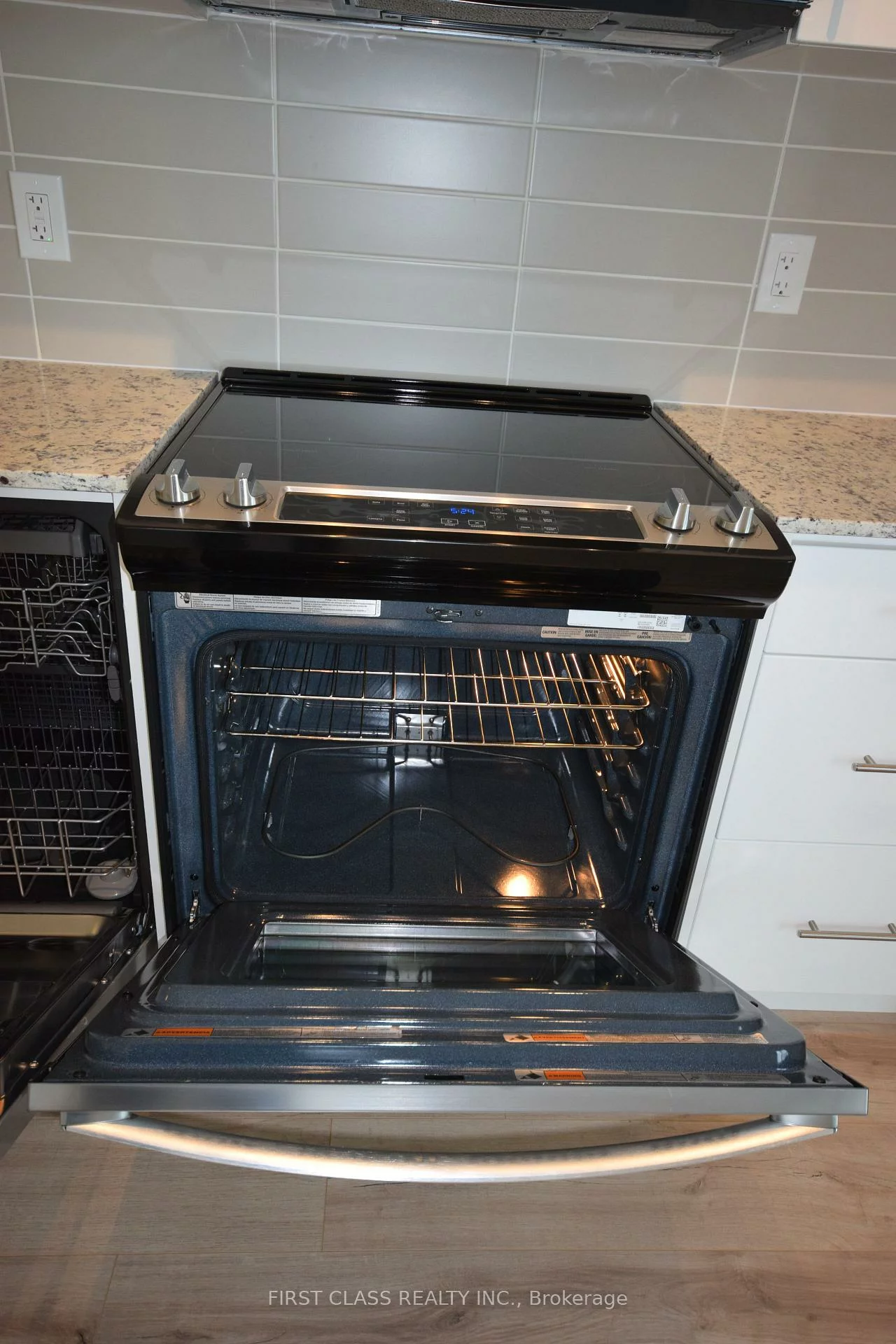 345, Wheat Boom, 1010 - JM Joshua Meadows, Oakville