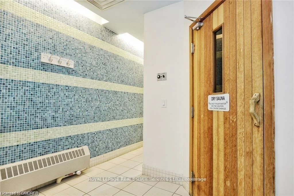 97, Georgian, 1015 - RO River Oaks, Oakville