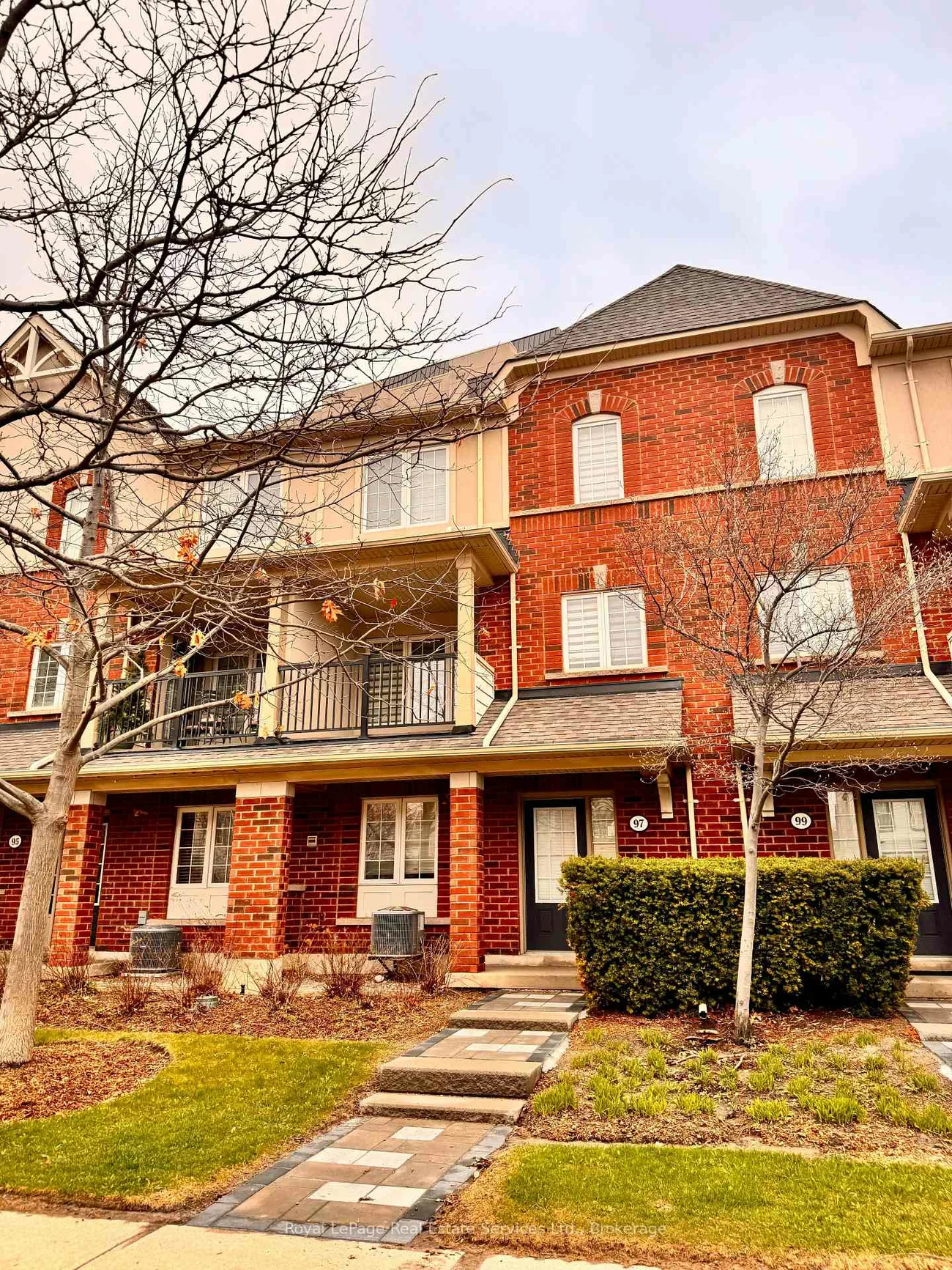 97, Georgian, 1015 - RO River Oaks, Oakville