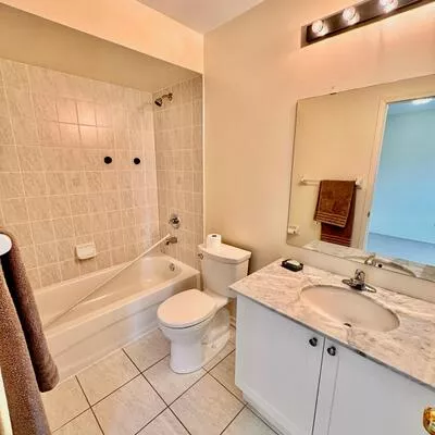 97, Georgian, 1015 - RO River Oaks, Oakville