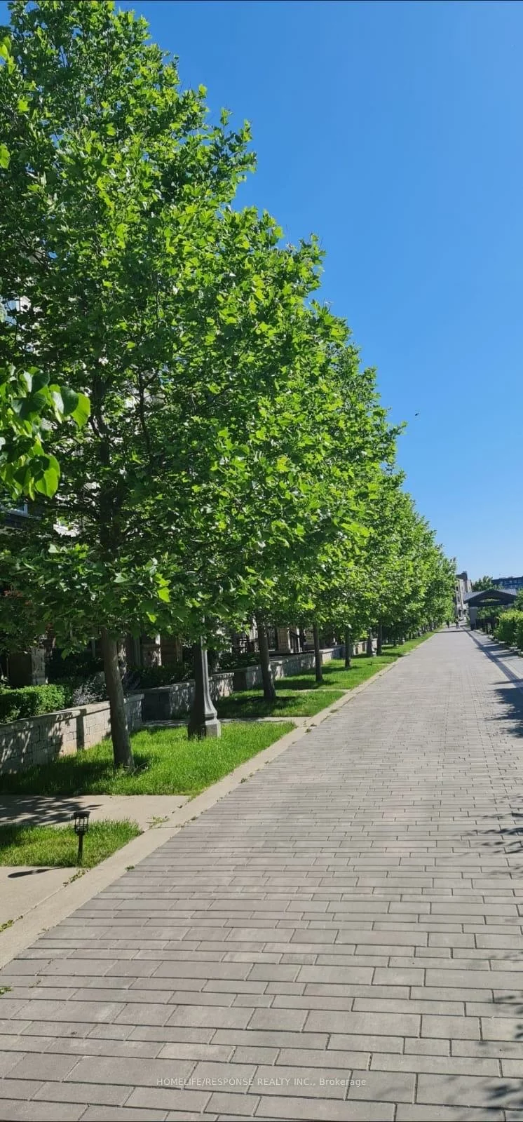 3023, Creekshore, 1008 - GO Glenorchy, Oakville