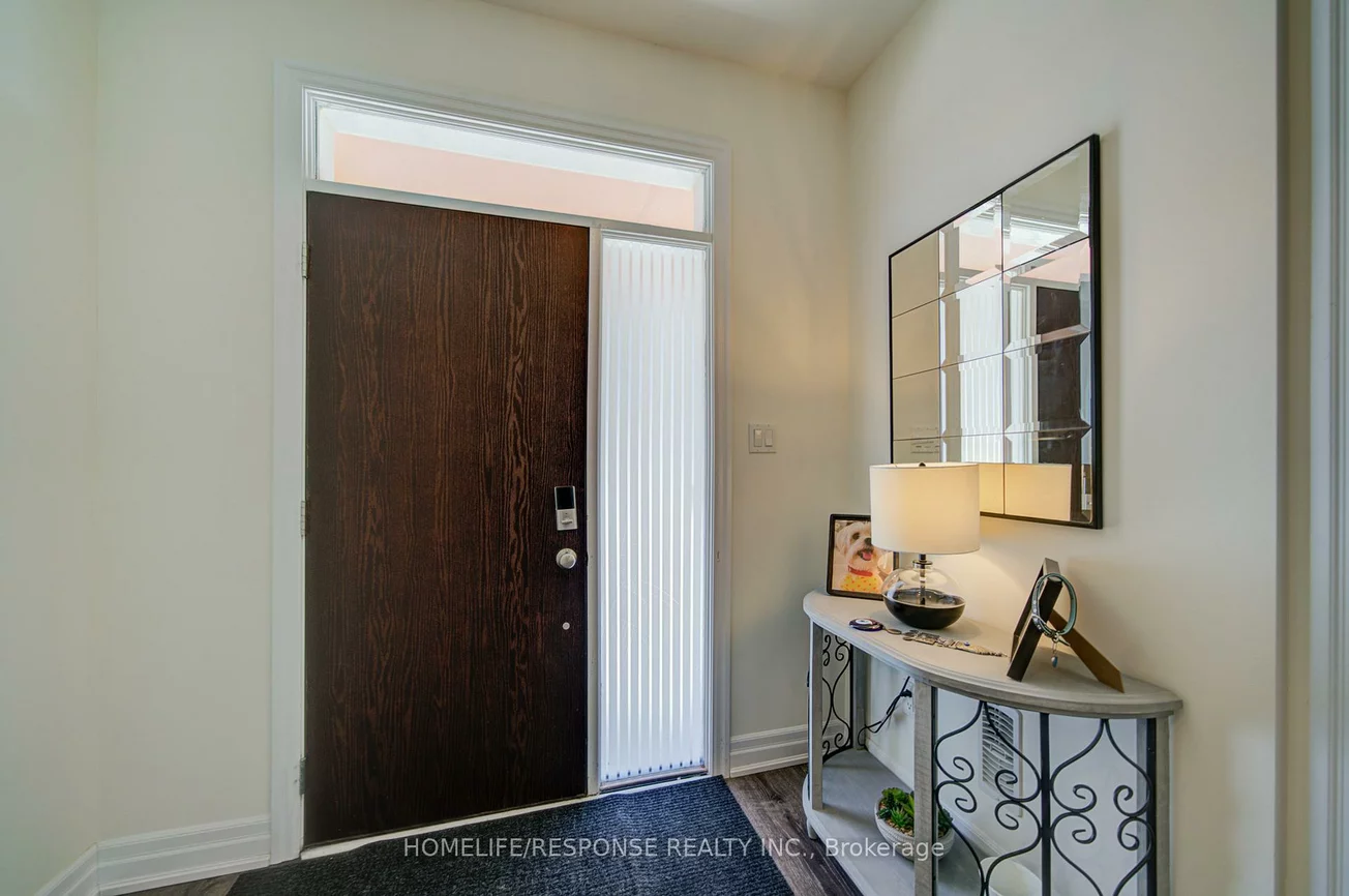 3023, Creekshore, 1008 - GO Glenorchy, Oakville