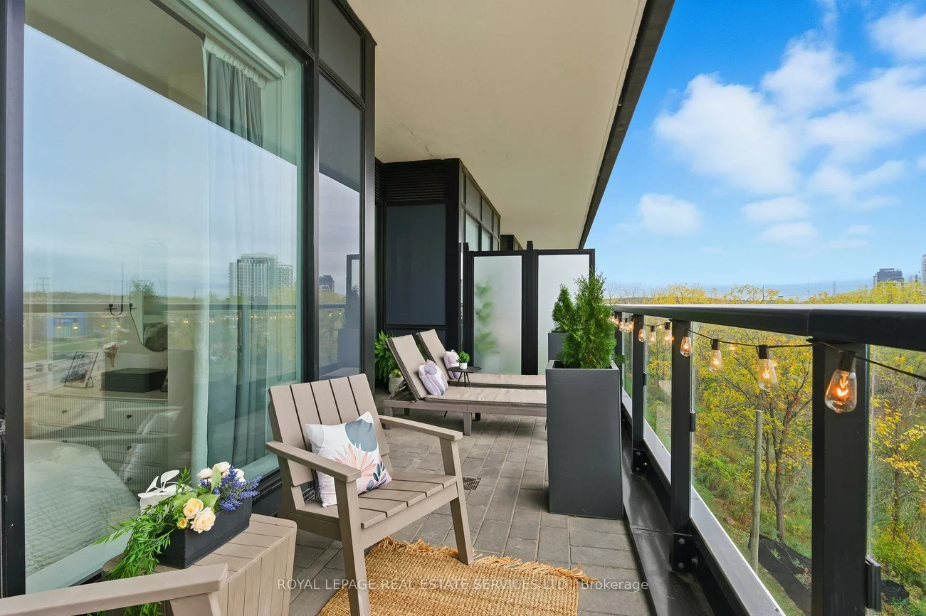 297, Oak Walk, 1015 - RO River Oaks, Oakville