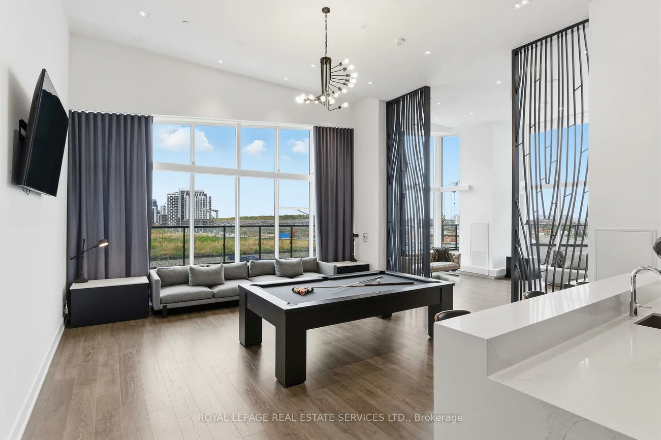 297, Oak Walk, 1015 - RO River Oaks, Oakville