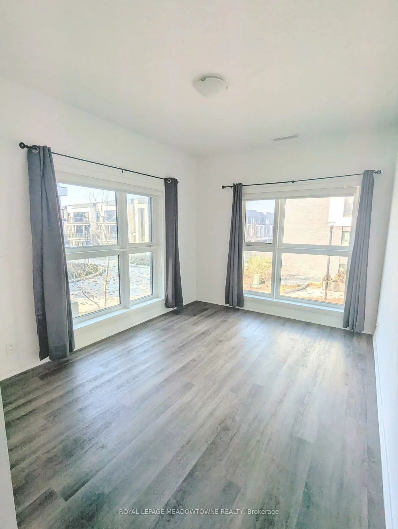 102, Grovewood, 1008 - GO Glenorchy, Oakville