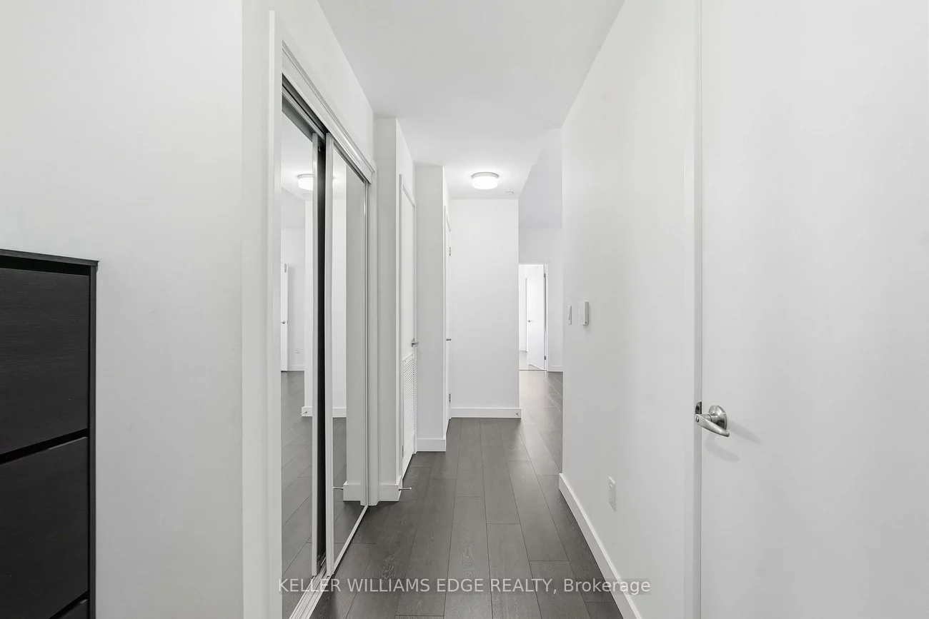 210, Sabina, 1008 - GO Glenorchy, Oakville