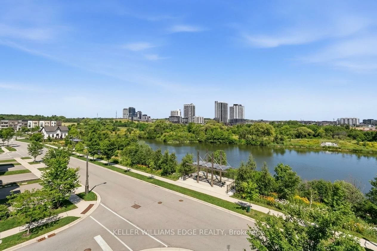 210, Sabina, 1008 - GO Glenorchy, Oakville