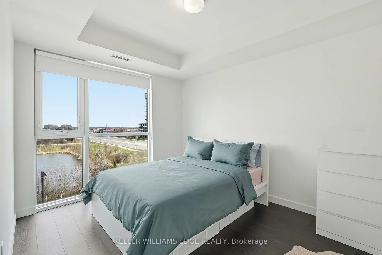 210, Sabina, 1008 - GO Glenorchy, Oakville