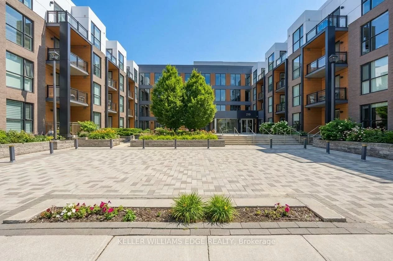 210, Sabina, 1008 - GO Glenorchy, Oakville