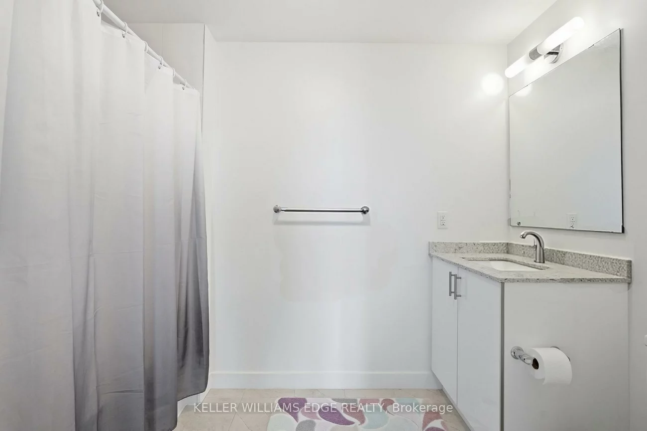 210, Sabina, 1008 - GO Glenorchy, Oakville