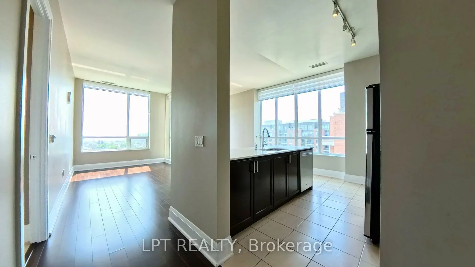 2470, Prince Michael, 1009 - JC Joshua Creek, Oakville