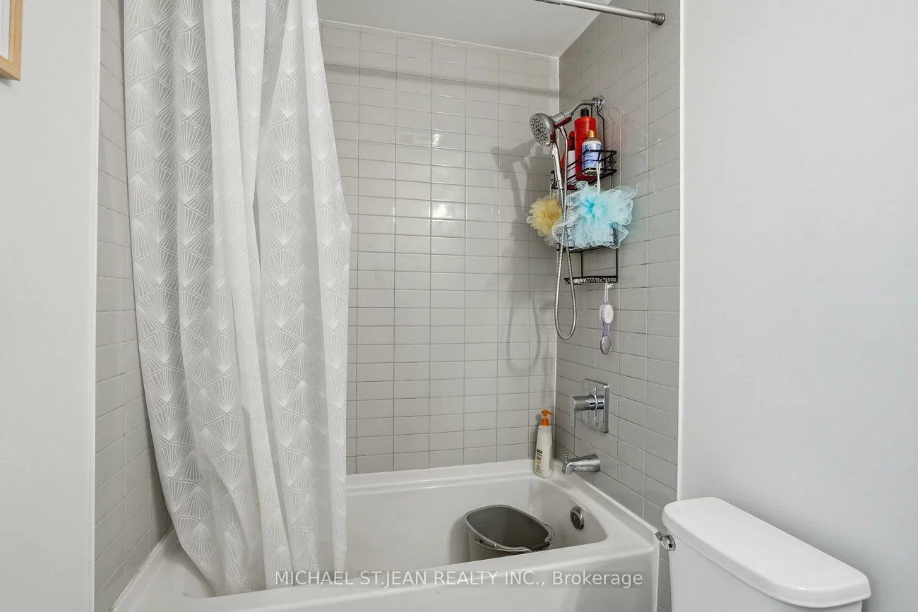 2490, Old Bronte, 1019 - WM Westmount, Oakville