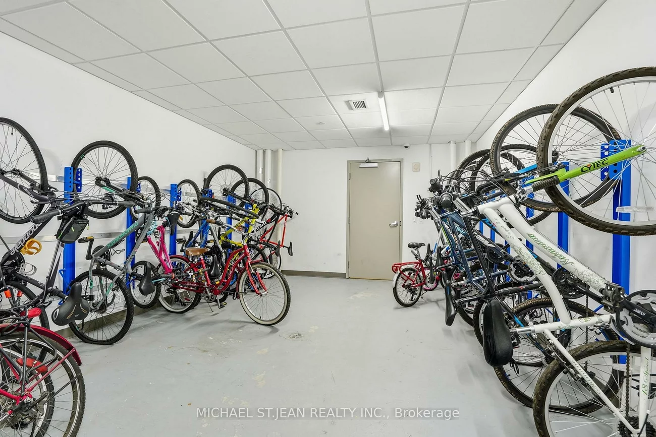 2490, Old Bronte, 1019 - WM Westmount, Oakville