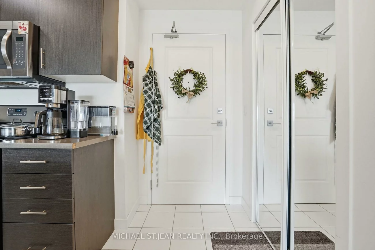 2490, Old Bronte, 1019 - WM Westmount, Oakville